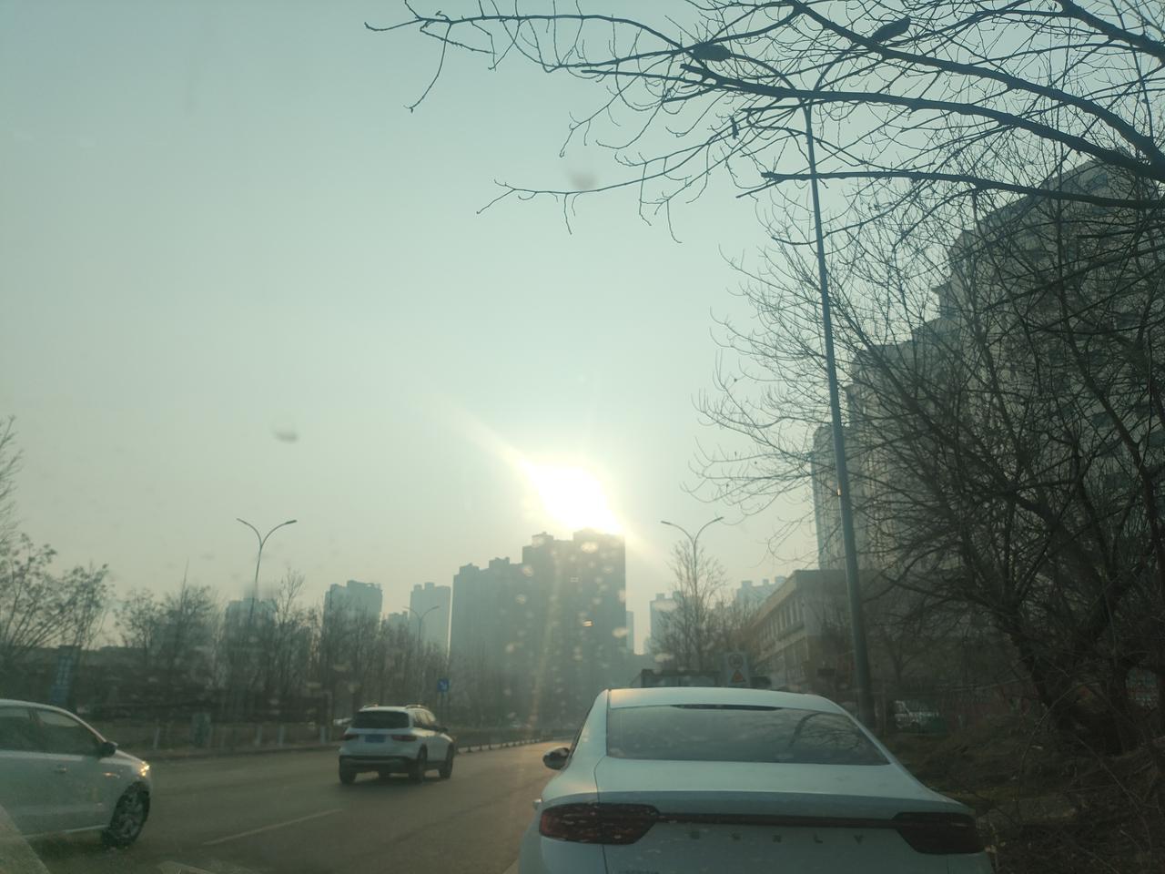 应试教育最大的好处就是公平现在很多人都在批发应试，教育说对孩子是一种压榨，但是