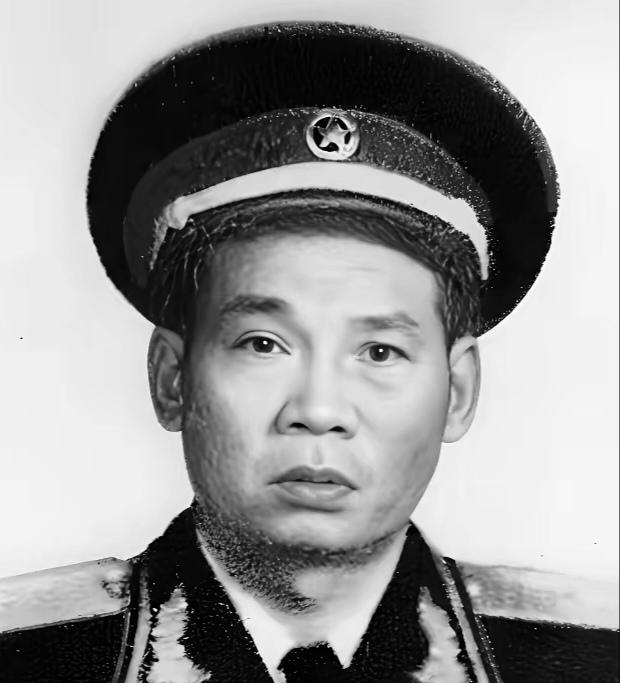 1937年，西路军战士龚兴贵和战友刘生标掉队了，饥寒交迫。结果被马家军骑兵抓个正