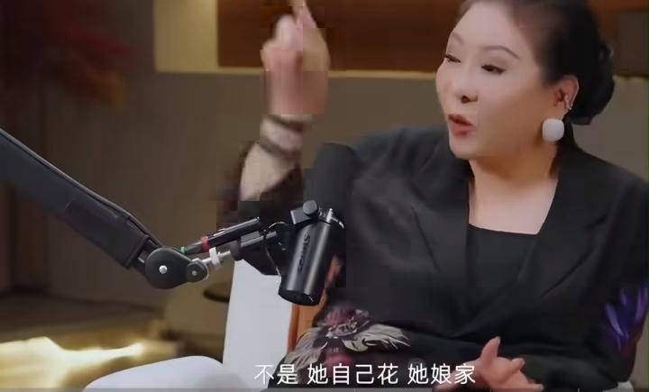 向太一家人，做的不够人情味。郭婷婷的父亲患有小细胞肺癌和心脏衰竭，属于是比较严