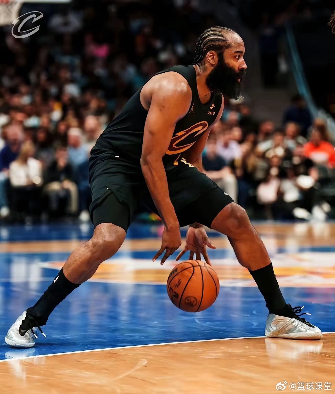 NBA历史上能做到职业生涯从未缺席季后赛的球员仅10人，现役目前仅有1人！1、邓