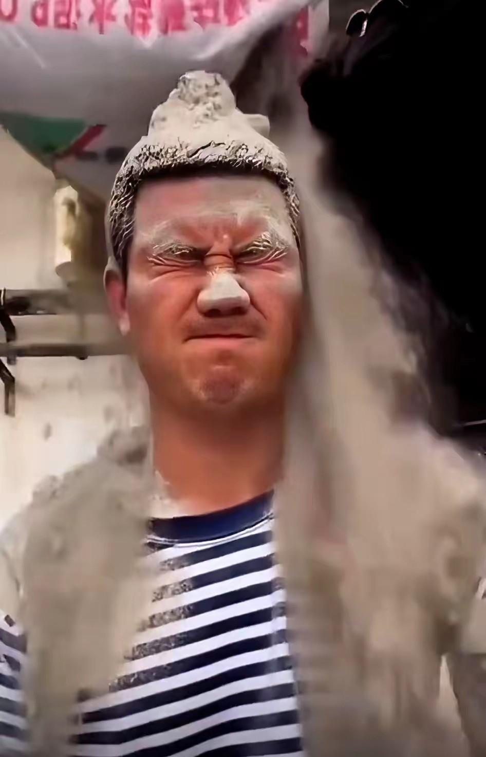 人无百日好，花无千日红嘎子这次算是彻底凉凉了，哪怕用水泥灰从头淋到脚，也只是让
