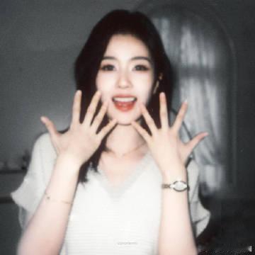 【白鹿涨粉】据媒体报道，近日，十周年活动现场音乐演出过审，6月27日在苏州奥林匹