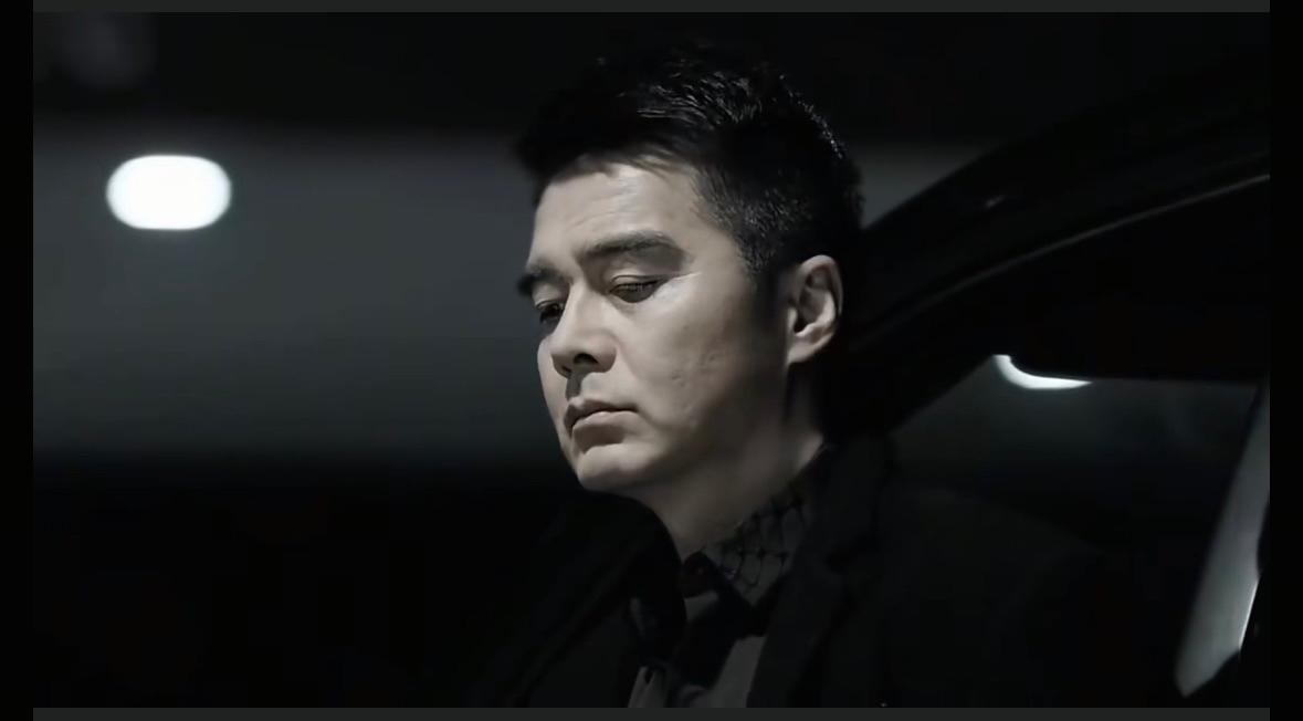 【琅河财经】好久没联系的同学今天电话，他在京城，正厅级，以为有啥事，瞎扯了半天都