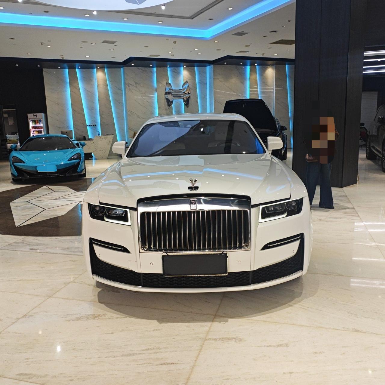 四年时间只跑了9千公里，你会质疑这辆劳斯莱斯调表吗？前两天验了一台古思特，20