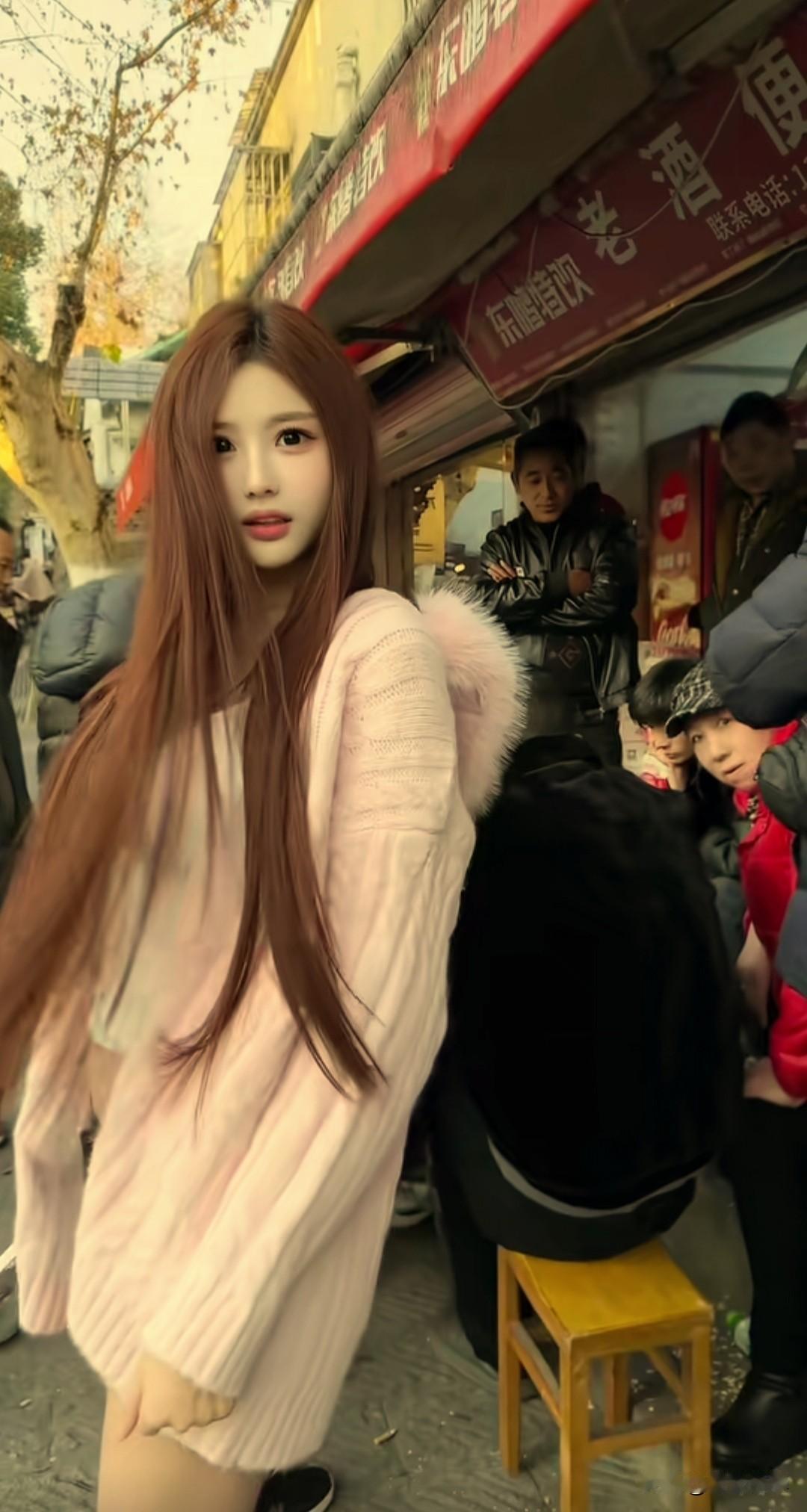 现在的美颜太厉害了吧，大爷怎么又老又年轻的……