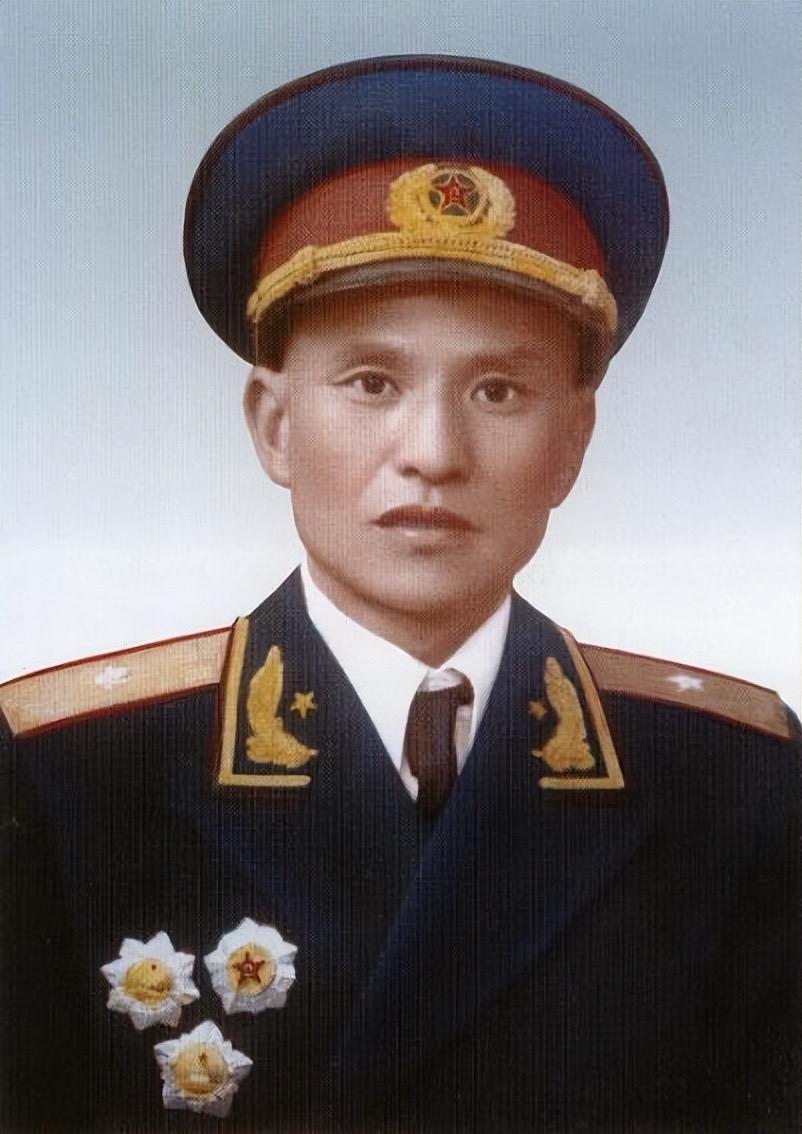 1952年，67军军长李湘牺牲后，上级打算让副军长李水清接任，李水清却拒绝了：“