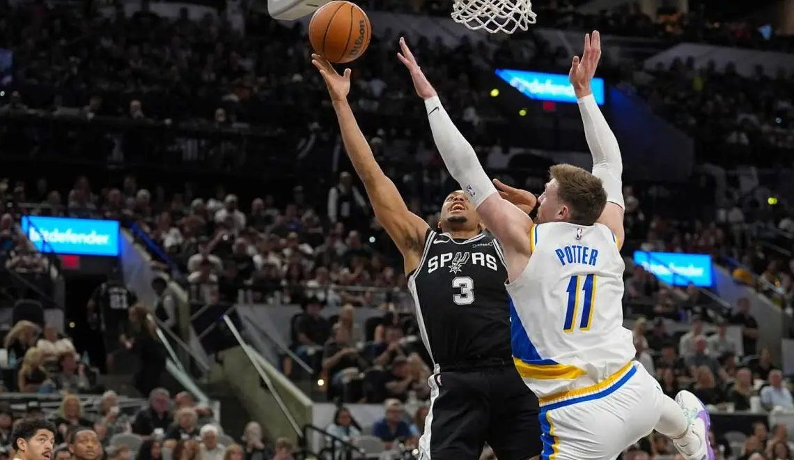 马刺名宿公开“打假”凯尔登体重：你才215磅？骗谁呢！最近圣安东尼奥马刺队可谓