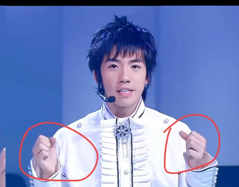 我问我奶奶，你觉得俞灏明会是一个值得托付终生的男人吗？我奶奶看一下照片，说了句