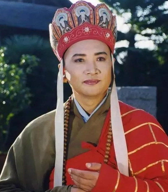 “唐僧”迟重瑞娶了身家500亿的陈丽华，当晚，陈丽华却对他说：“小唐，为了咱俩今
