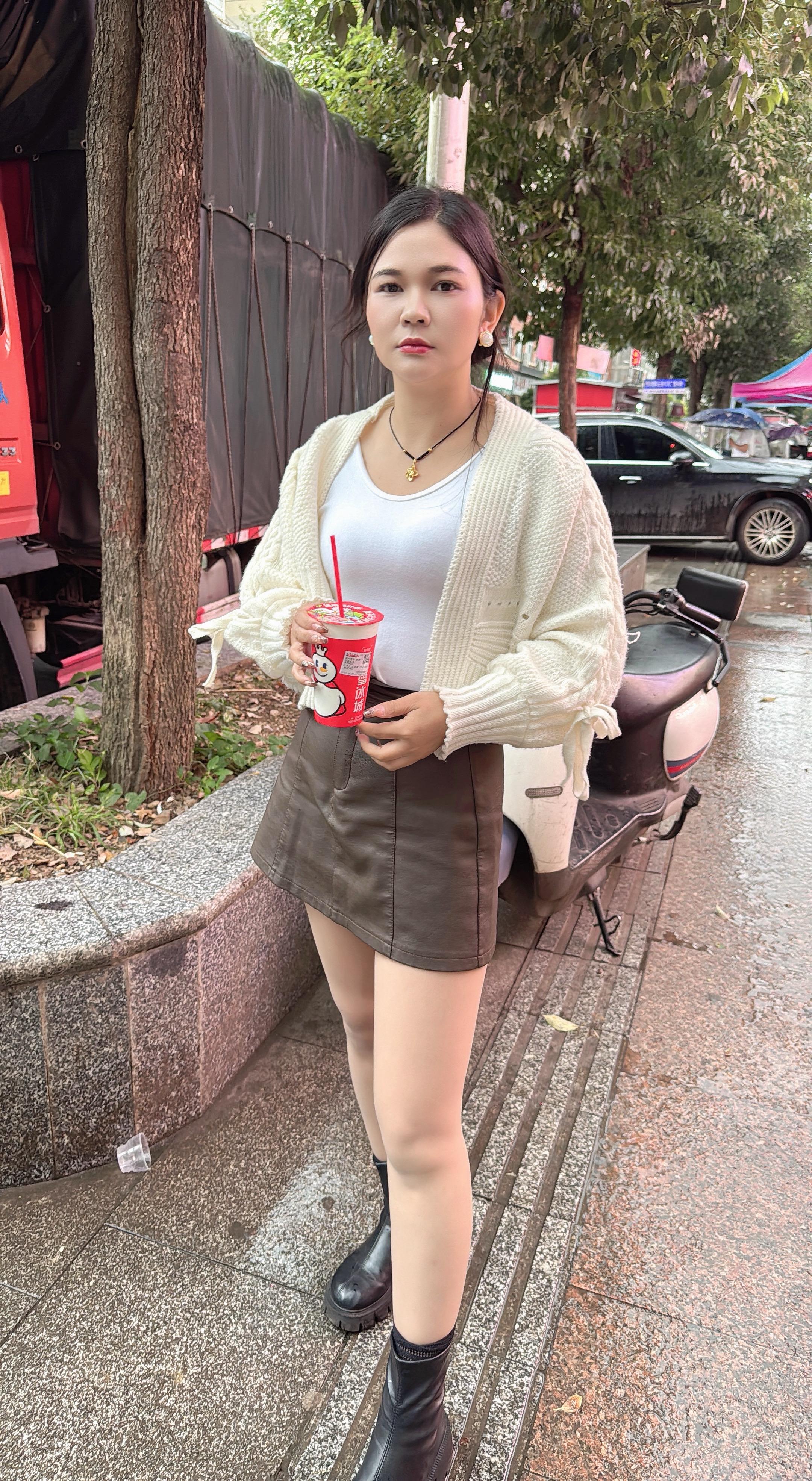 微胖女生