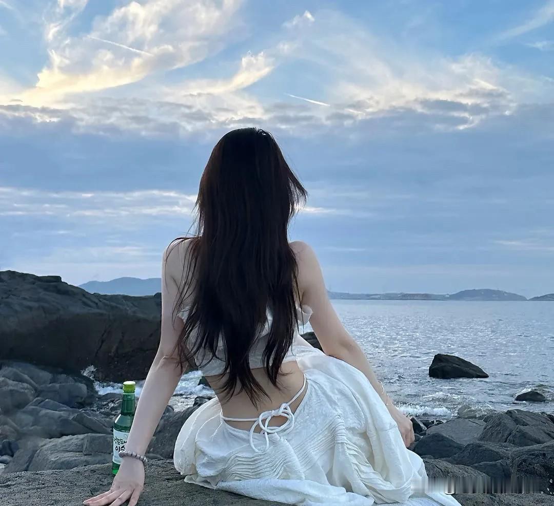 男人说这些话，明显就是不在乎了1:把“我累了”，挂嘴边，只要你想让他陪你一会