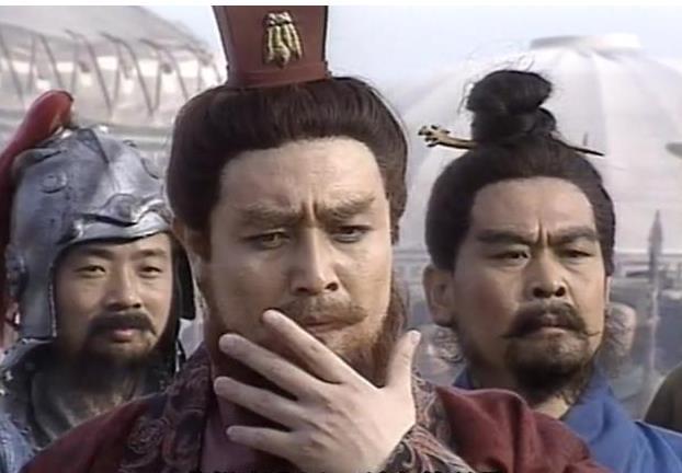 🌞1994年，日本人来中国买《三国演义》版权，总制片人开价1.5万美金1集