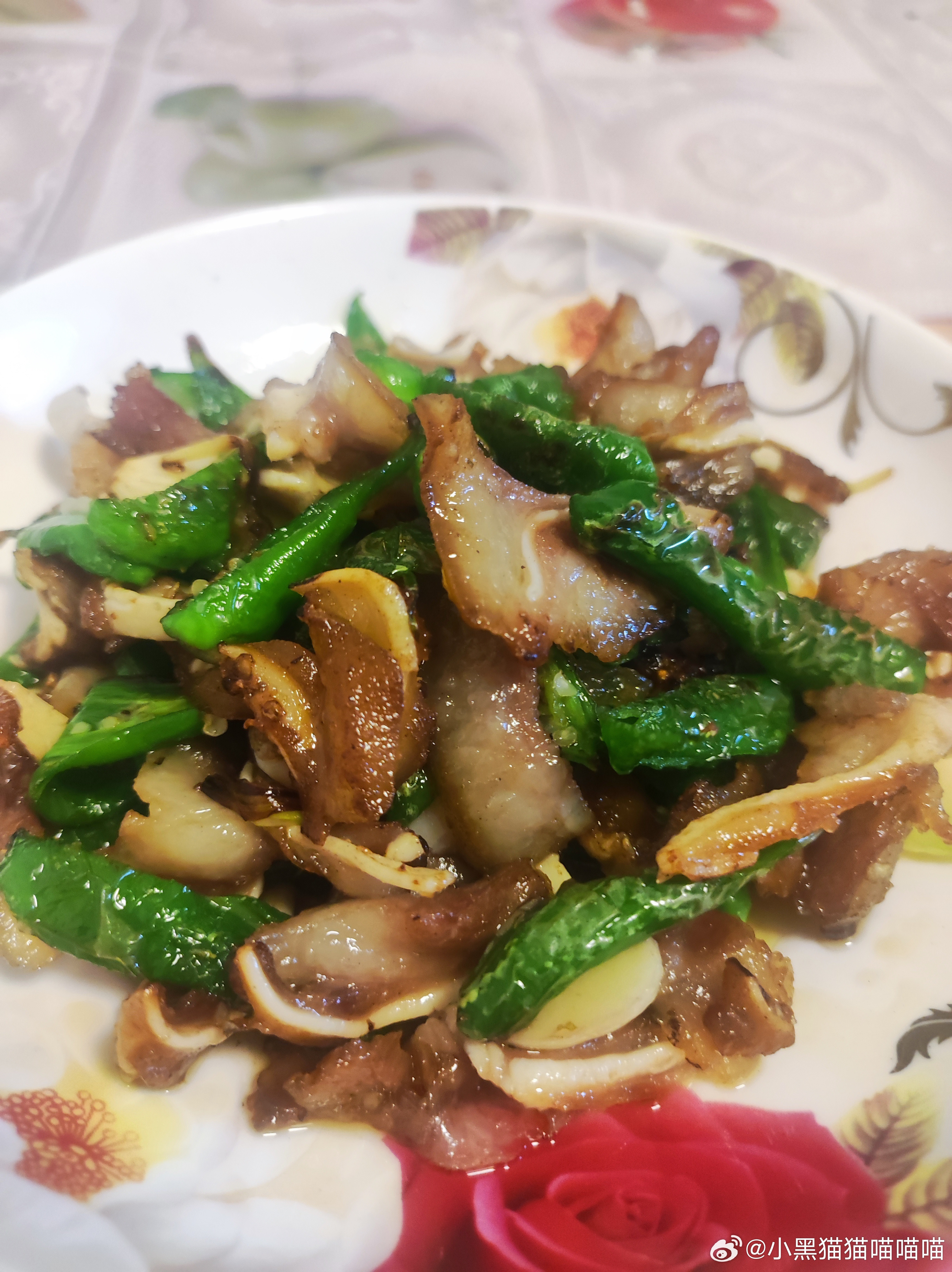 出不了门也要把饭吃饱