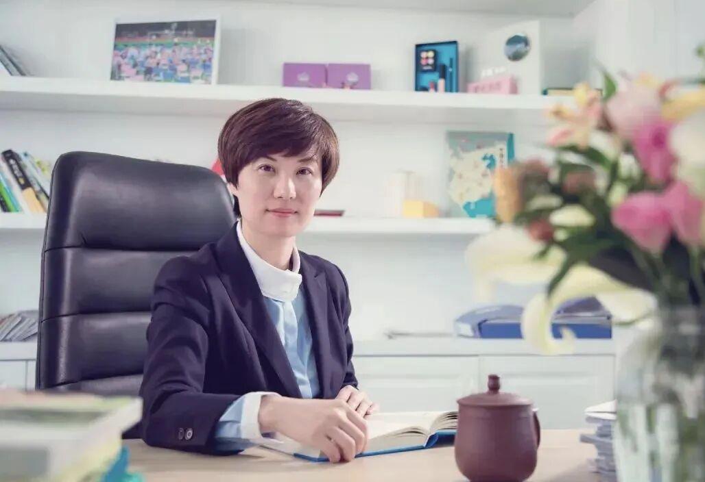 安徽合肥市高新创新实验小学教育集团的陈校长上了热搜，走进她的办公室，你会感觉有种