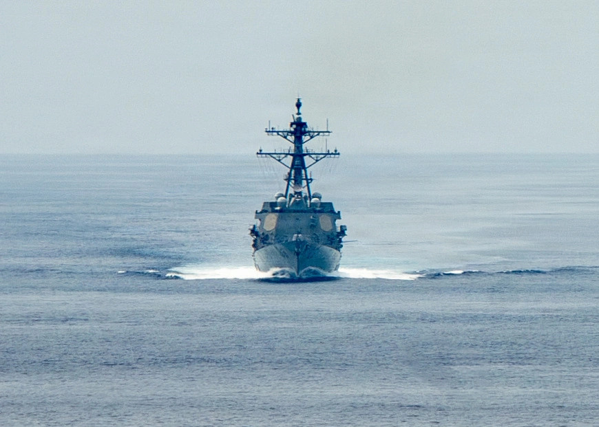 7月22号，在南海航行的美国海军本福德号驱逐舰(DDG-65)，两天之后，它就在