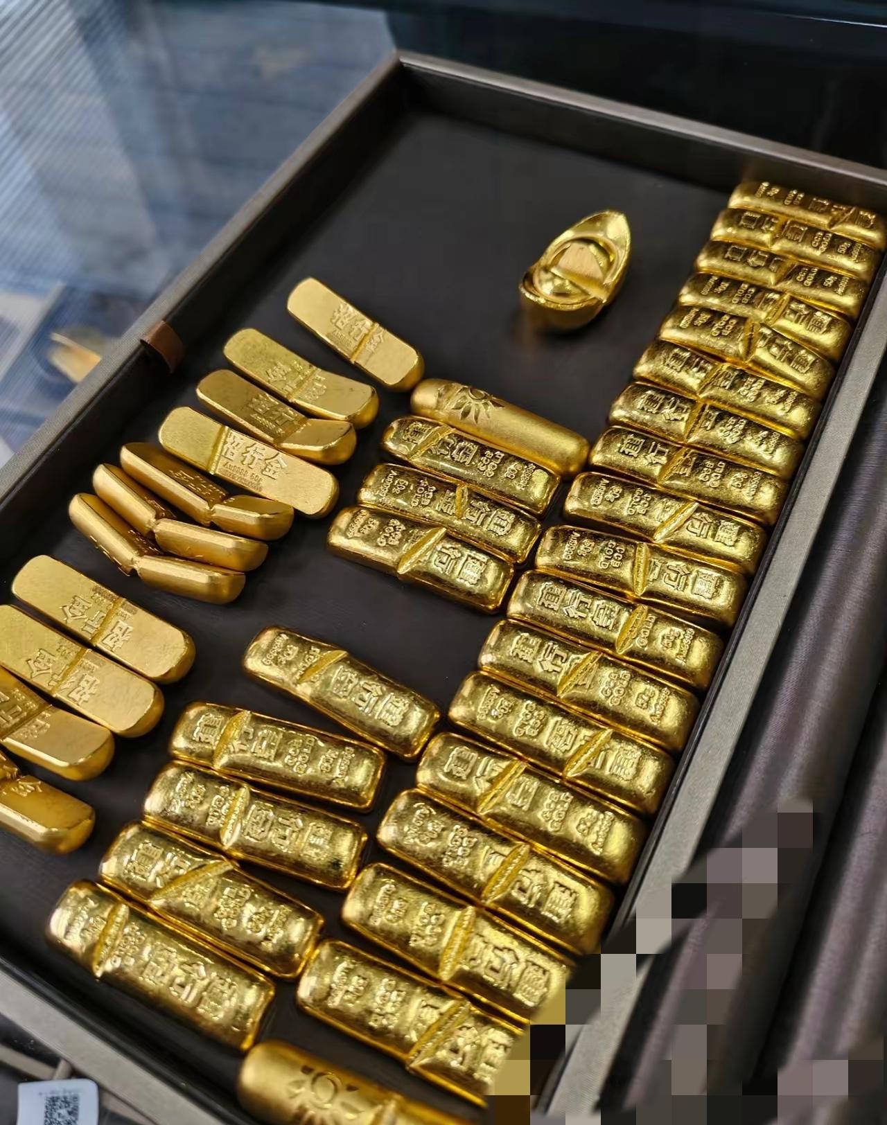 真不是我吓唬人，2026年持金的人可能大赚，也可能瞬间被套！现在不少博主喊