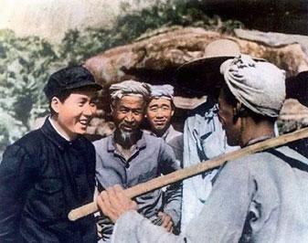 毛泽东为什么认定长征不能南下，而必须北进呢？答：因为毛泽东不仅懂历史，而且还懂人