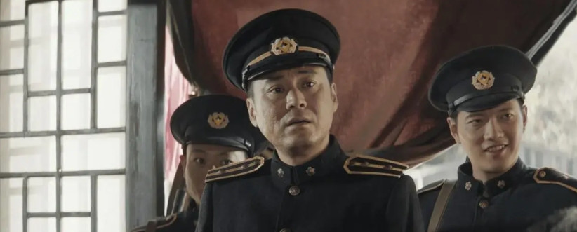看了八集《归队》的人，都想知道游世龙到底是谁？游世龙，没人知道其身份，就算是
