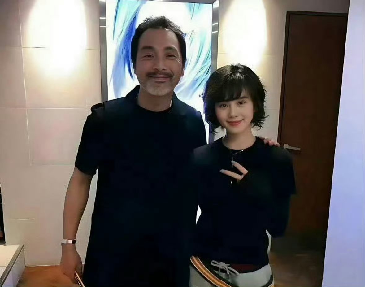 据说只要脸长得好看发型根本不重要