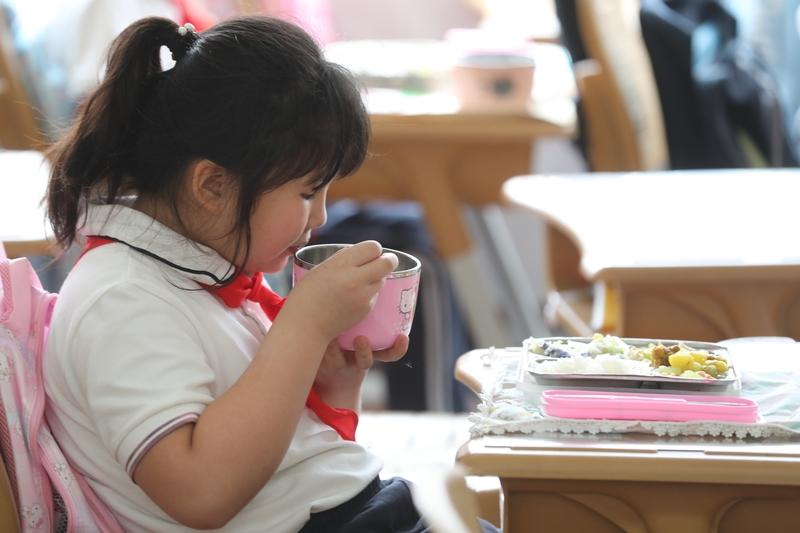 建议小学三年级前课间半小时，到底是矫情还是救命？反转太真实！各位家长，如果