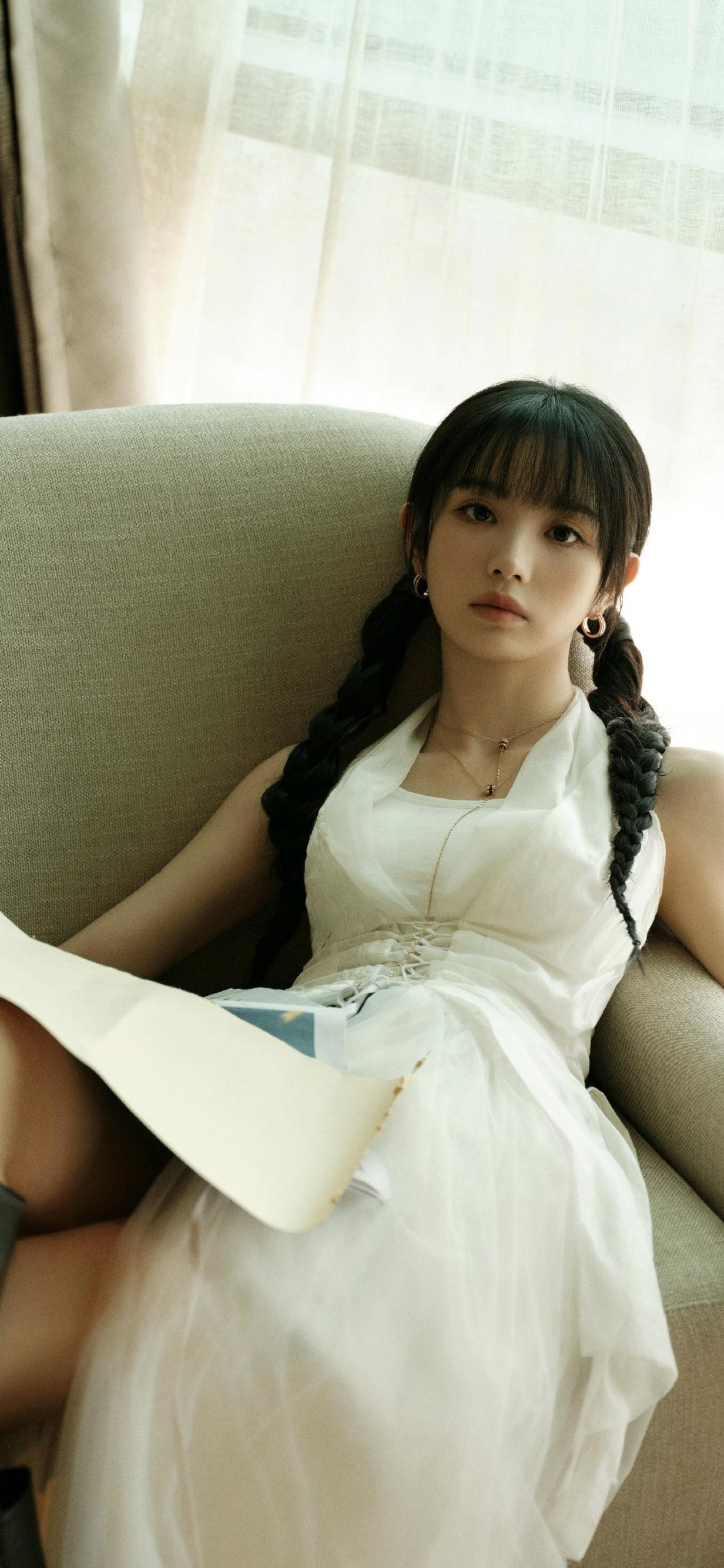 美女壁纸-第6156期-田曦薇