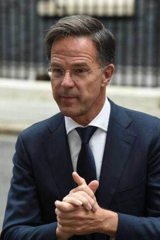 北约秘书长语出惊人！美军进驻格陵兰岛，主权让步引争议北约秘书长吕特近期在接受