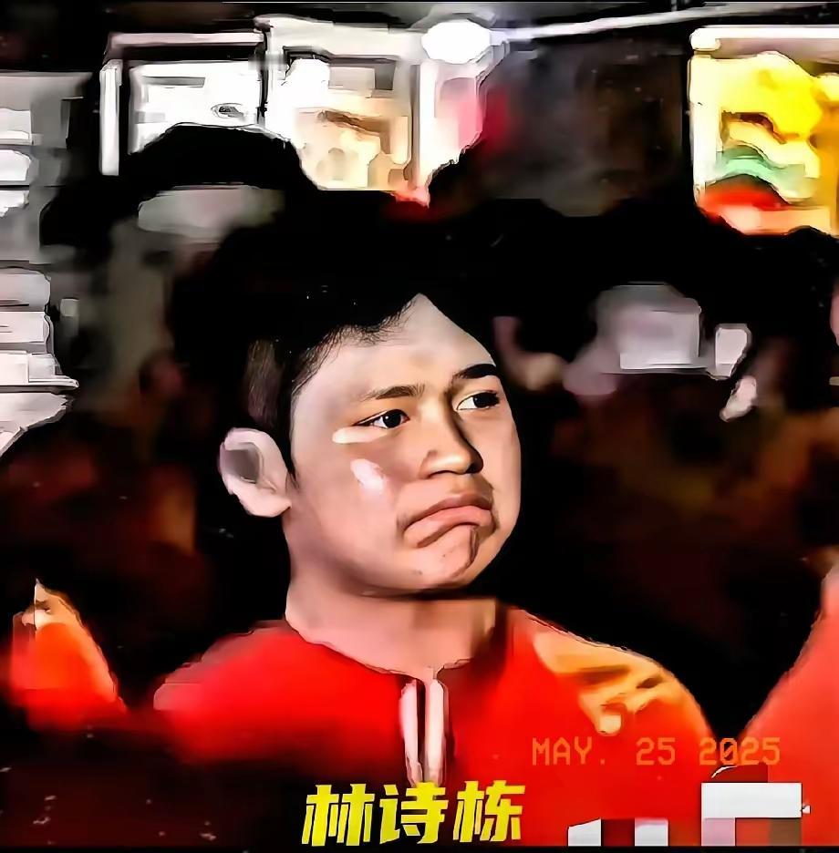 再说林诗栋，水平明显的退步，状态明显的下滑。打球唯唯诺诺。场上没有兴奋度。印度