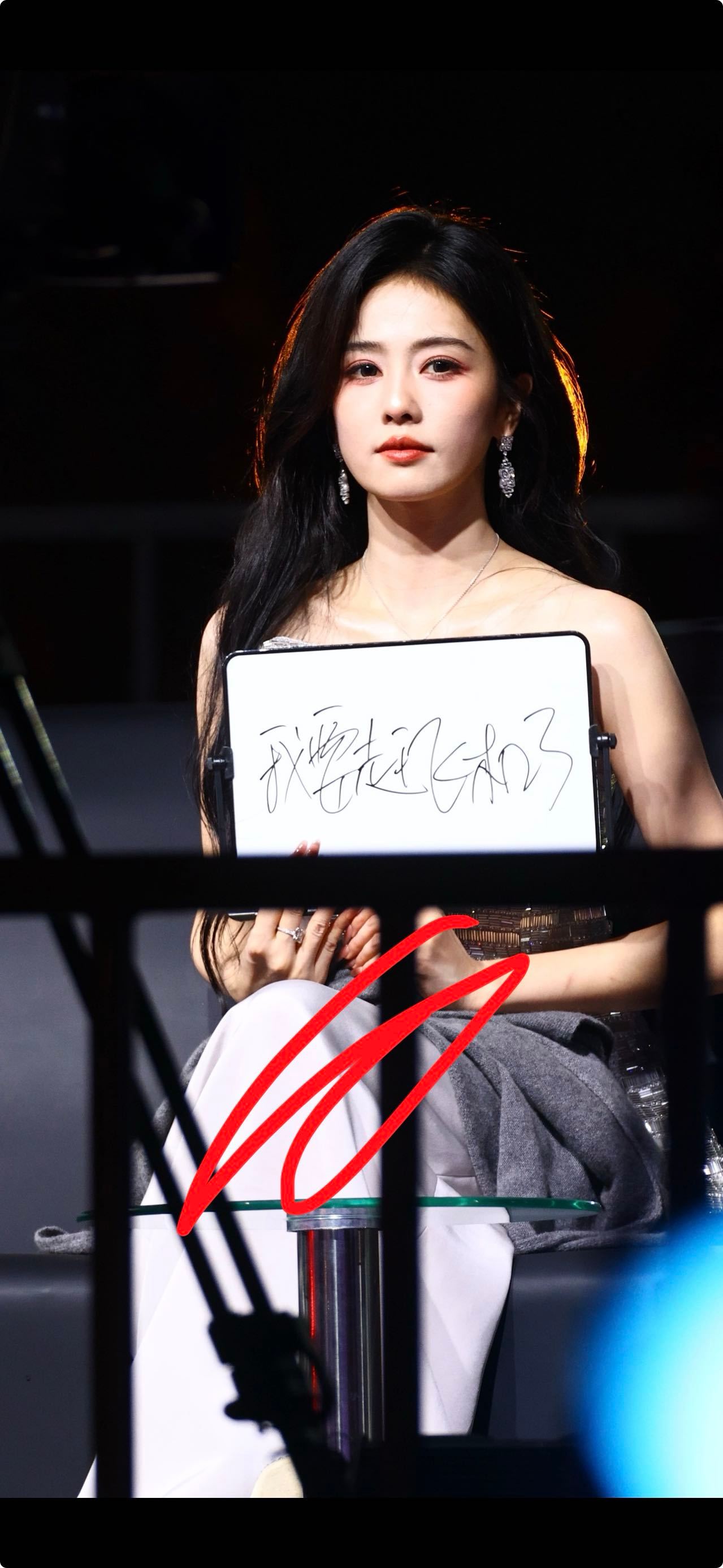 啊哈哈哈哈哈哈被我女神笑死了​​​