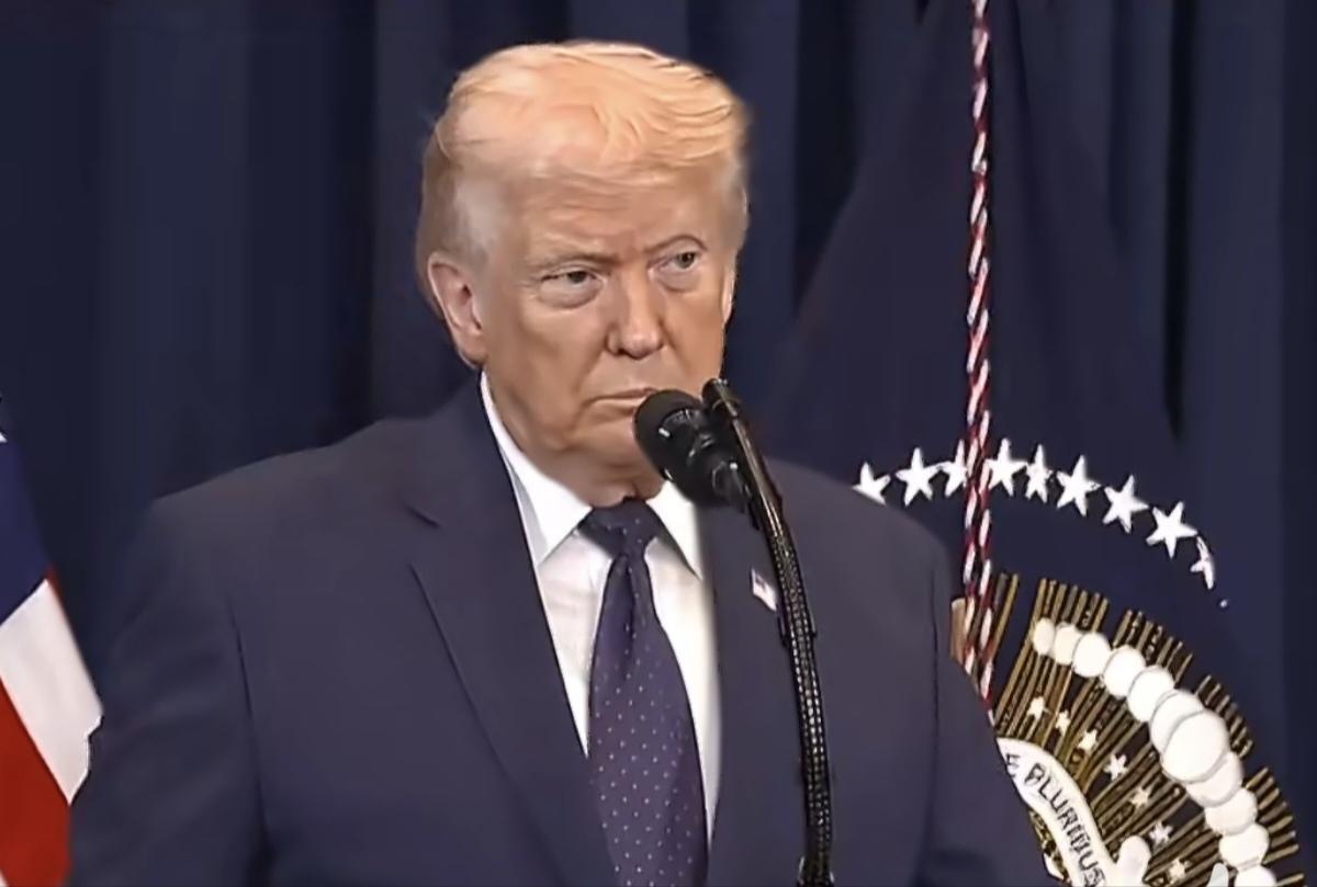 懂王撑不住了，要求北约和日韩一起派军舰去霍尔木兹海峡护航，甚至要求东大也去，无耻