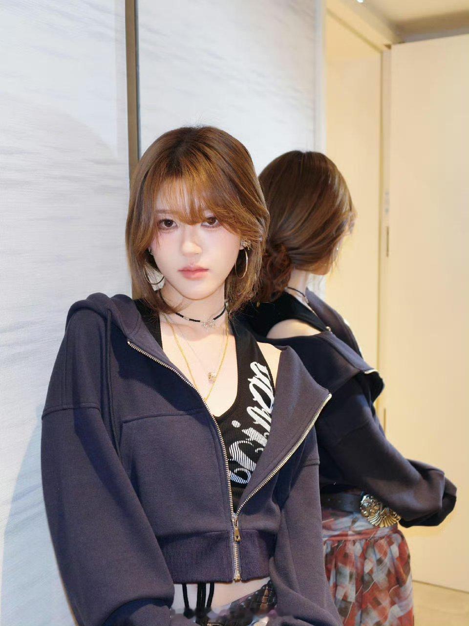 王鹤棣演唱会嘉宾赵露思，好辣好性感又又很酷的造型