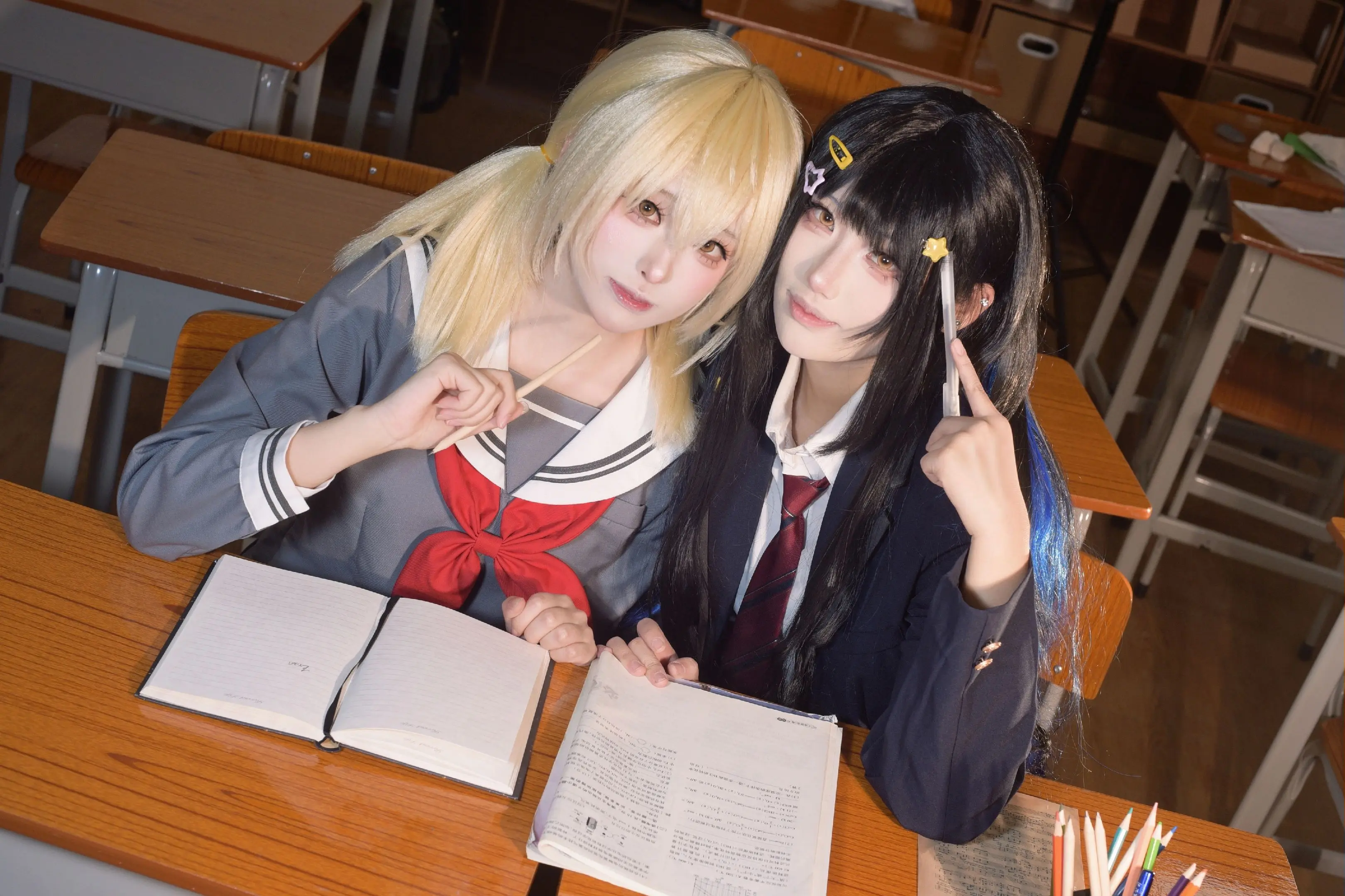 劲爆女同。     an