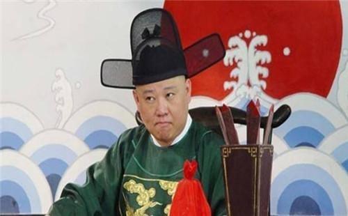 古时有一个知县的大印丢了，他明知是狱吏暗中偷了大印，可又没有足够的证据，又怕狱吏