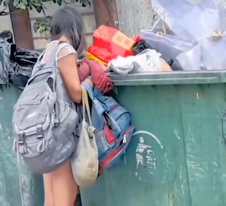 难怪现在的人都不愿意结婚，终于明白是为什么了。人不管在什么时候，都不能迷失自己