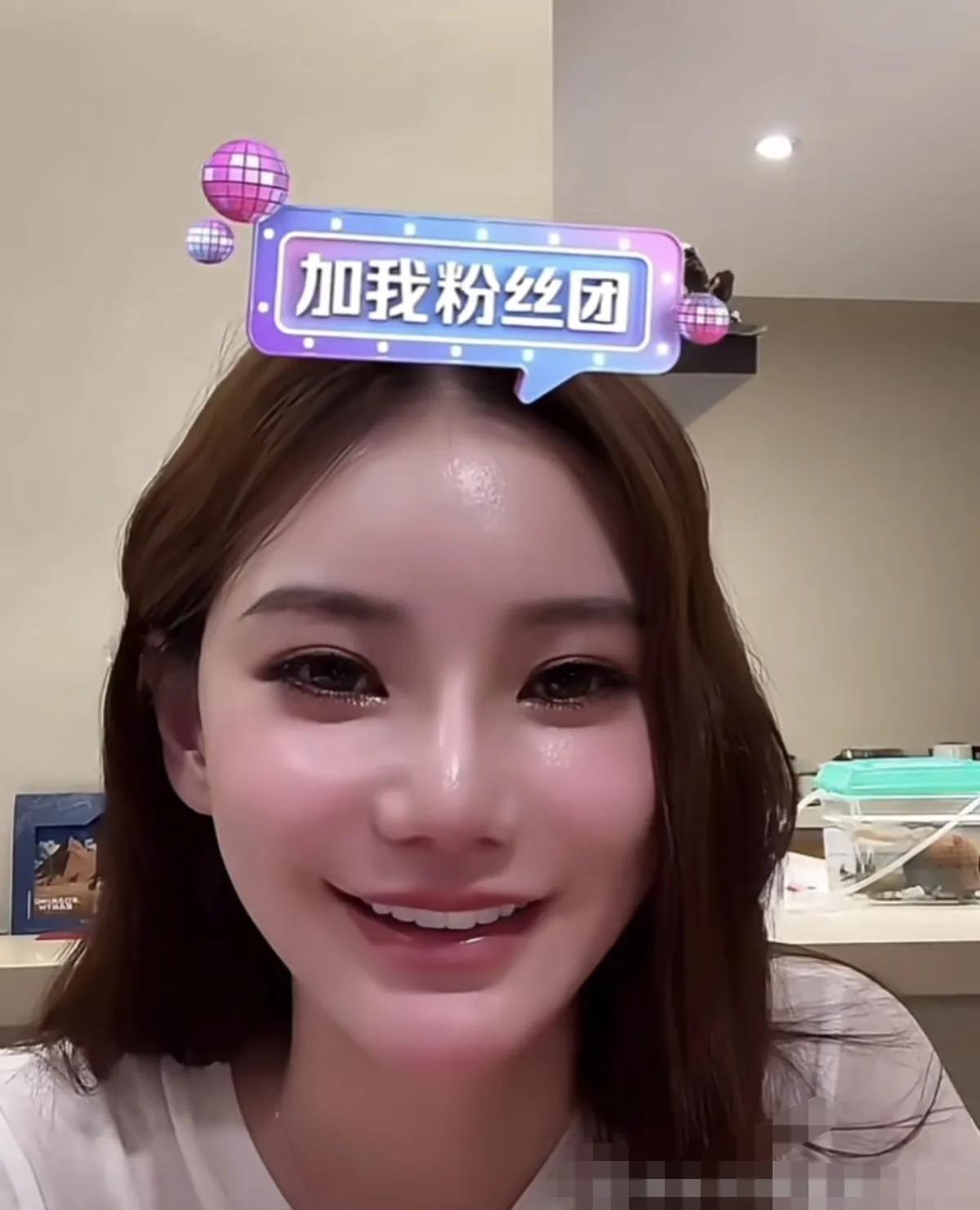汪小菲在湾湾给马筱梅，在湾湾配了两个保姆，一个司机！马筱梅虽然嫁入豪门，但是她仍