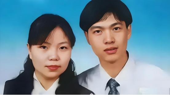 河北，1男子婚后不想工作，请求妻子供他读书，没想到妻子点头答应，6年后，男子学成