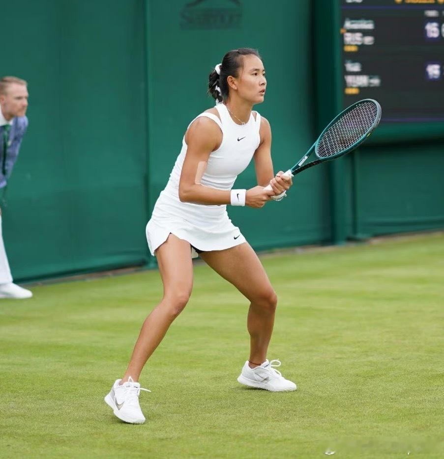 WTA250🇳🇱斯海尔托亨博斯站资格赛首轮[3]🇨🇳袁悦7-6(4)/6