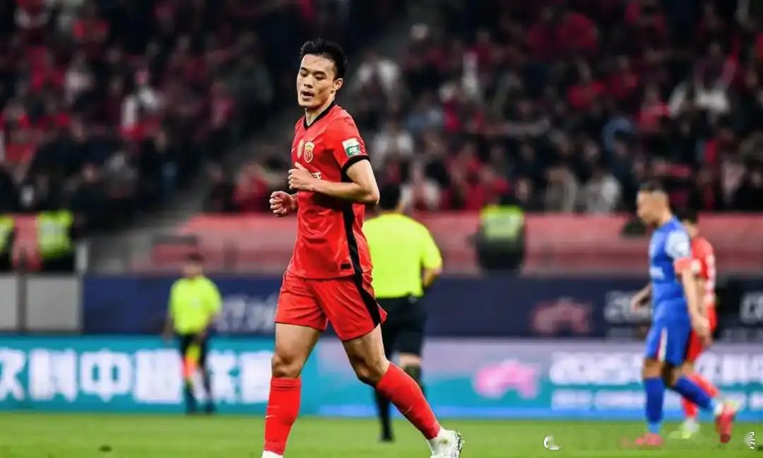 上海海港客场挑战申花，赛前传2好3坏消息，王燊超目标仍是夺冠本轮中超联赛的焦点