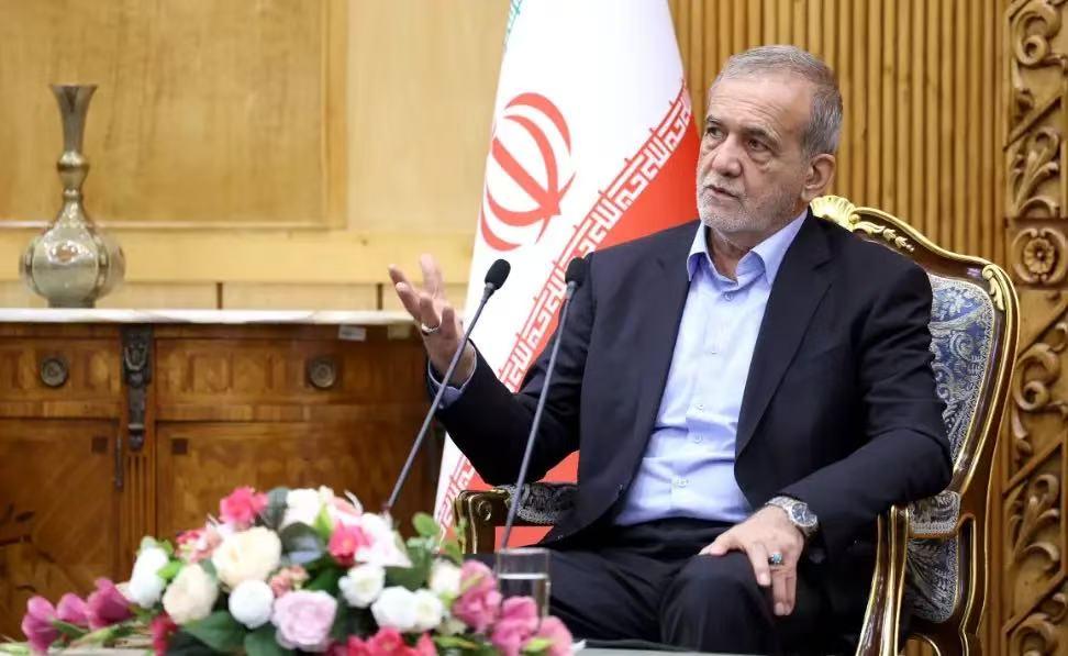 掌控伊朗大权的并非总统佩泽希齐扬，而是另有其人伊朗真正掌权者并非总统佩泽希齐