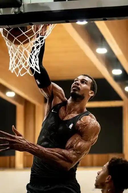 文班亚马最终形态NBA直接别玩了​​​