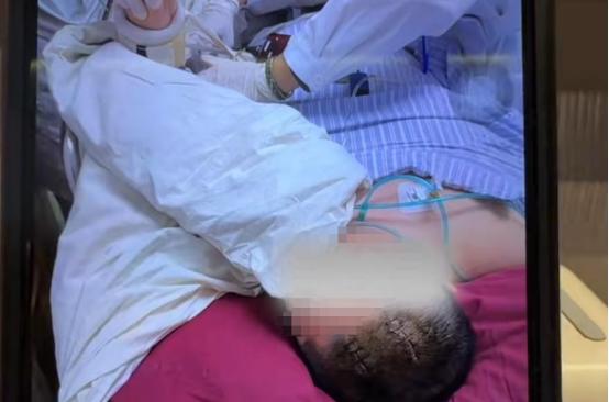 “值得警示！”上海，46岁独生女子未婚、无子女，父母也都去世，身边没有一个亲人。