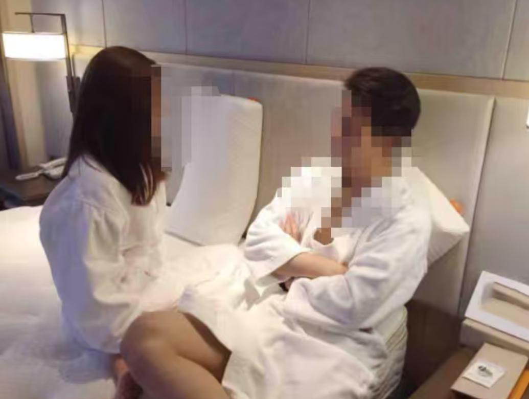 山东，男子准备进入养生馆做一下按摩，点了个女技师，支付了1000元享受服务。事后