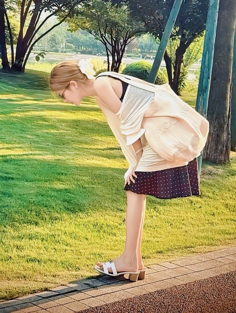 想和姐姐一起散步~（˶¤̴̶̷̀ꇴ¤̴̶̷̀˶）赵露思