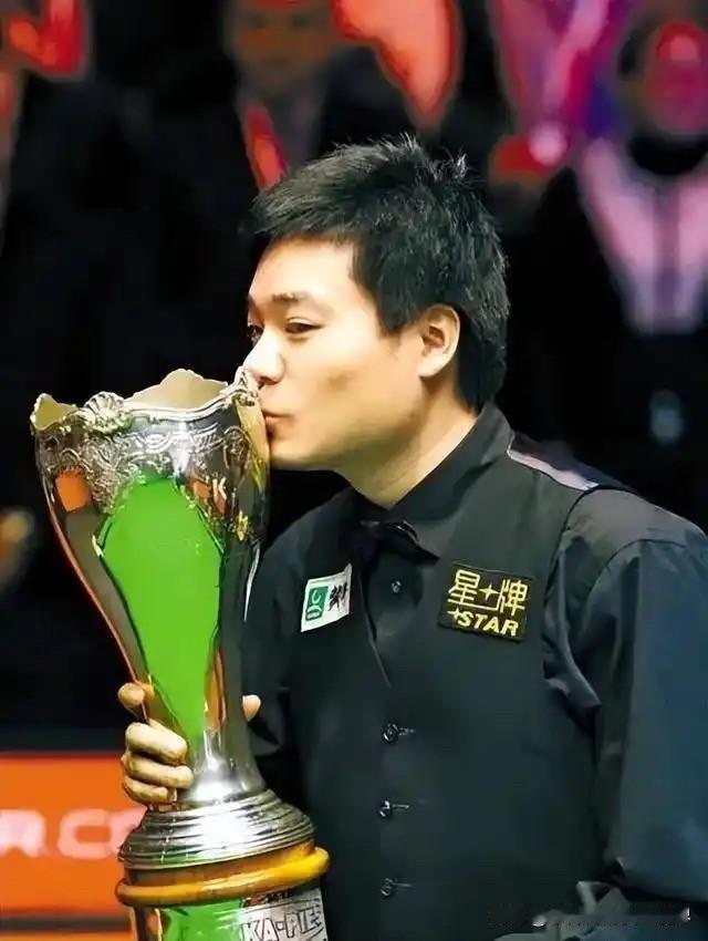 打进斯诺克英锦赛决赛次数最多的80后球员：第一名：🇨🇳丁俊晖5次（3冠）