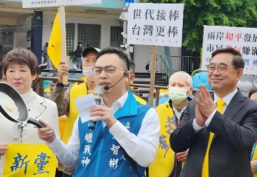 不忍蔡正元分裂泛蓝，新党副秘书长游智彬发文盛赞郑丽文！文风、高度甩蔡正元十条大街