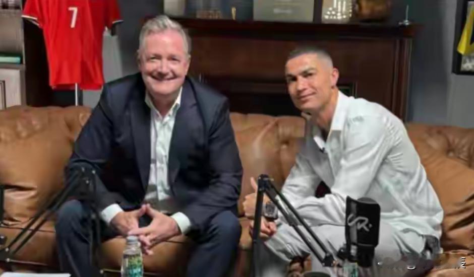 五驳阿韦罗，[doge][doge][doge]1.阿韦罗：用只有七场比赛的赛事定义一个人的伟