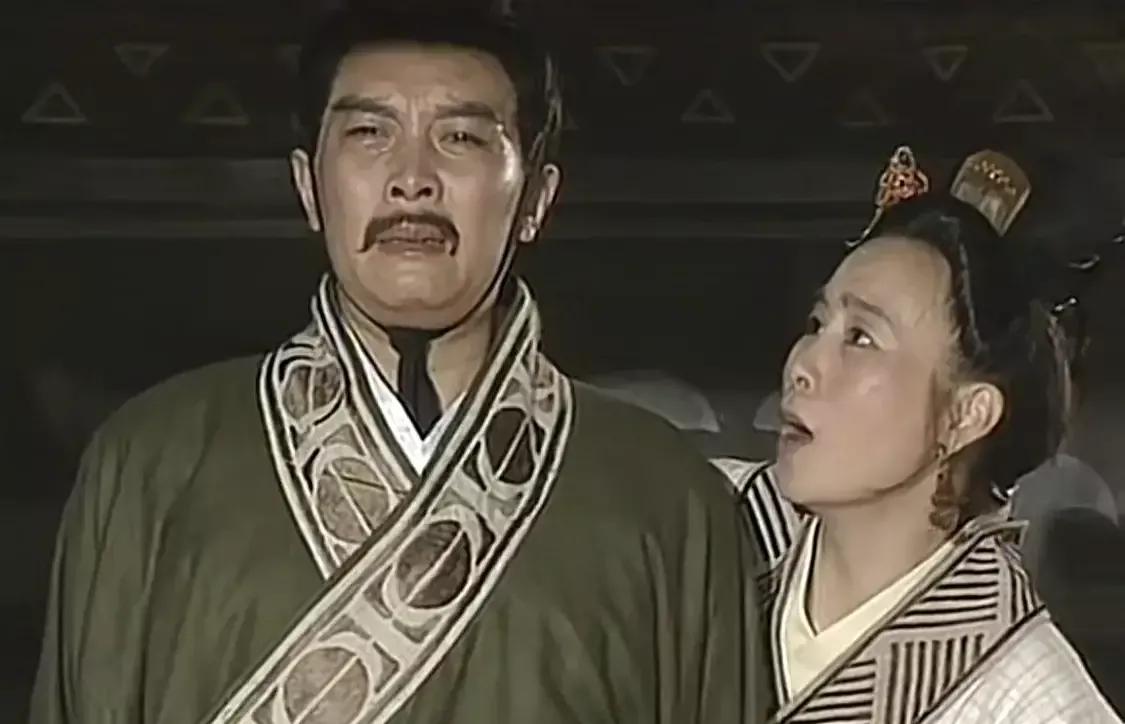 公元前757年，武姜为<em>郑武</em>公生下长子郑寤生，但她并不喜欢这个先天不顺的孩子。几年