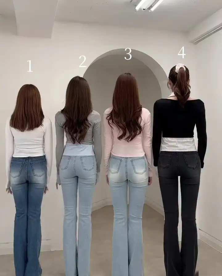 考考你们的眼力，四姐妹当中只有一个没生过小孩，凭你的直觉看，应该是哪个？