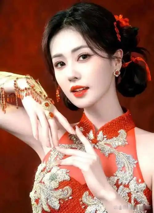 为什么白鹿稍微有点风吹草动就会在热搜上被骂成筛子？ 内娱90后女演员的资源蛋