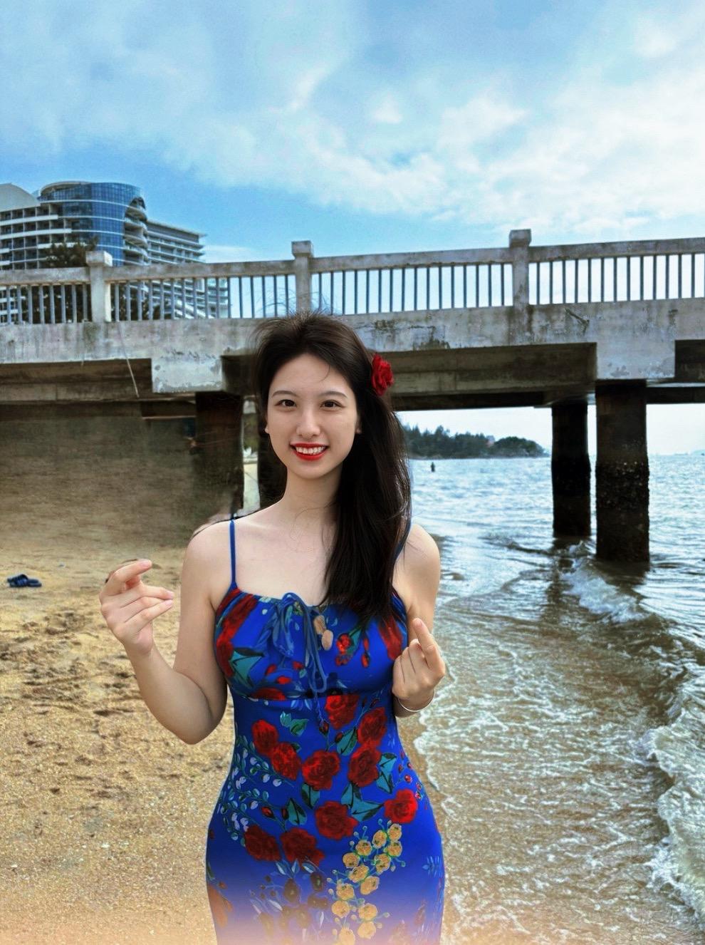 海风 美女 微胖
