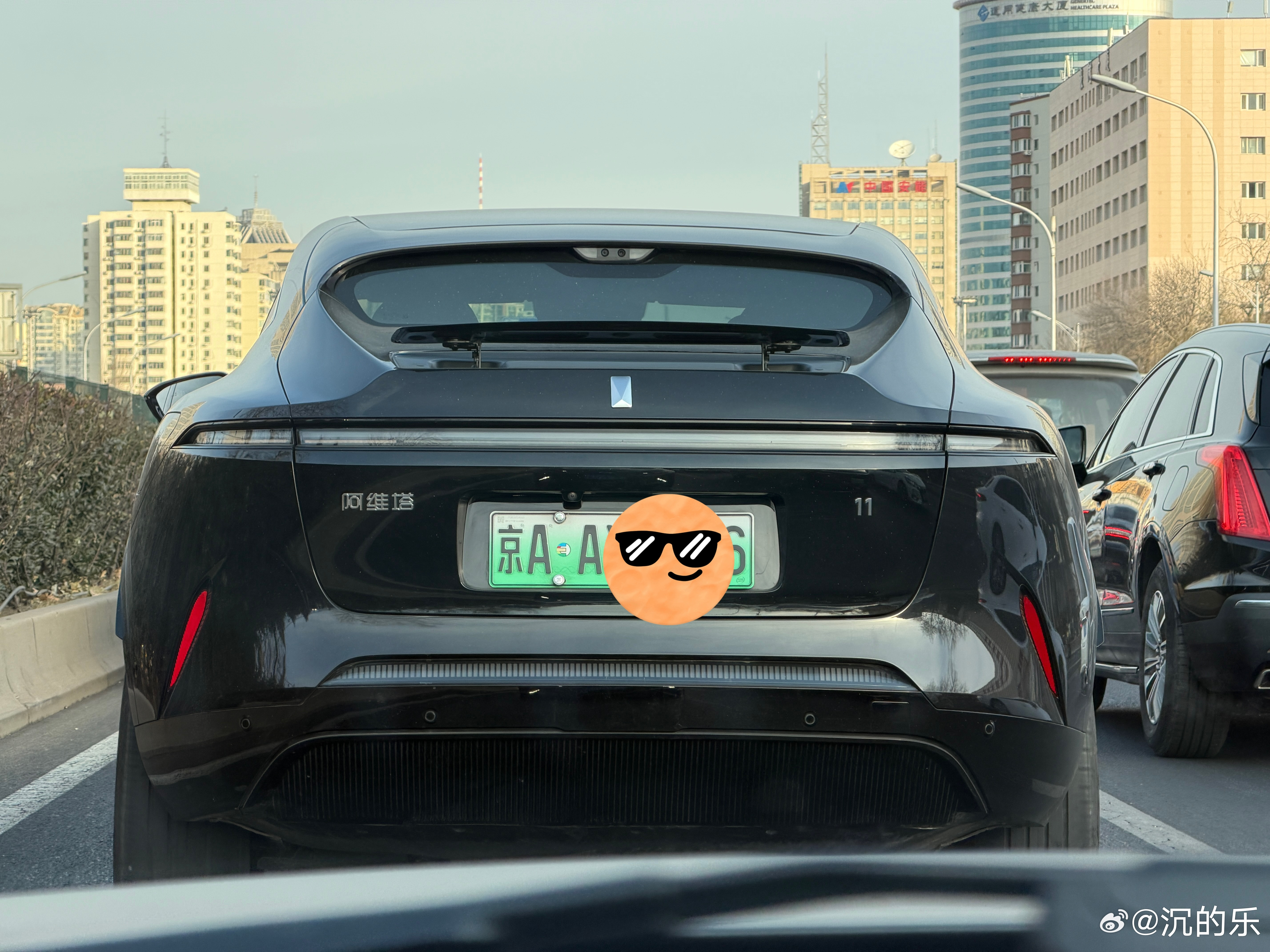 难道只有我一个人觉得这个小“尾翼”很滑稽吗北京·七里庄